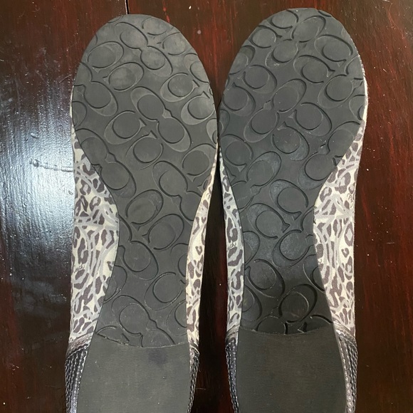 NWOT Authentic Coach Grey Leopard and Sequin Flats - Picture 3 of 9